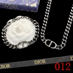 偽物ディオールブランドアクセサリー